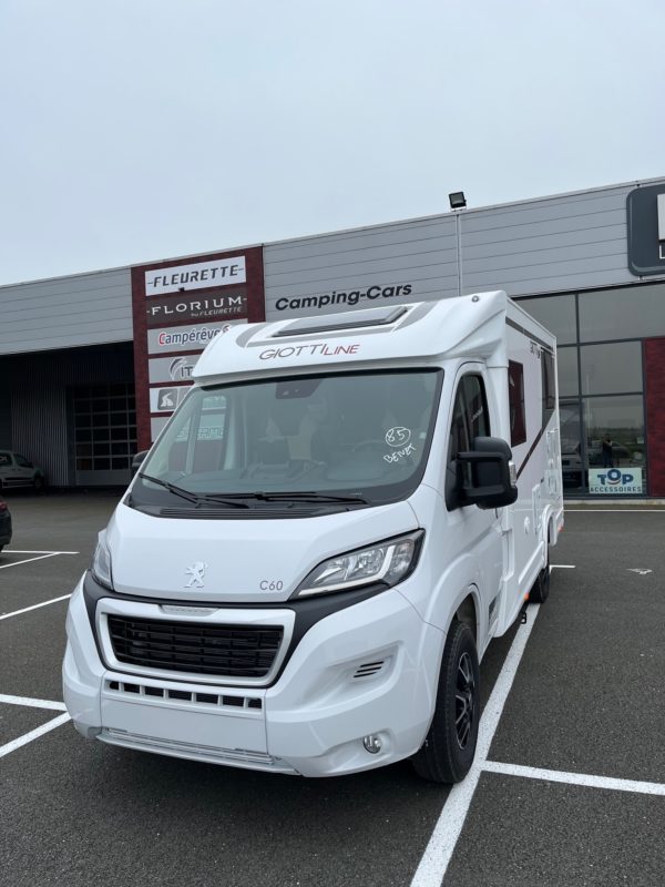 camping-car Giottiline compact c60