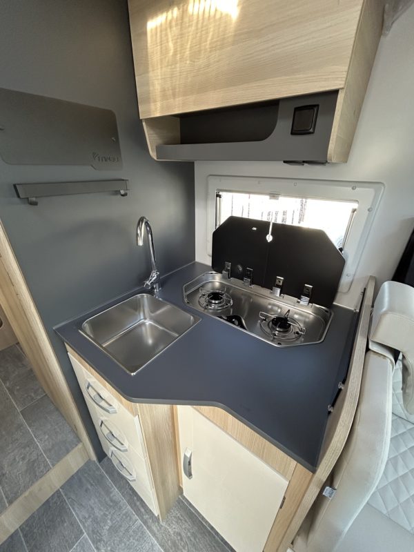 Concession de camping-car 79