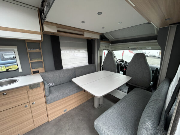 Acheter un camping-car à Niort (79)