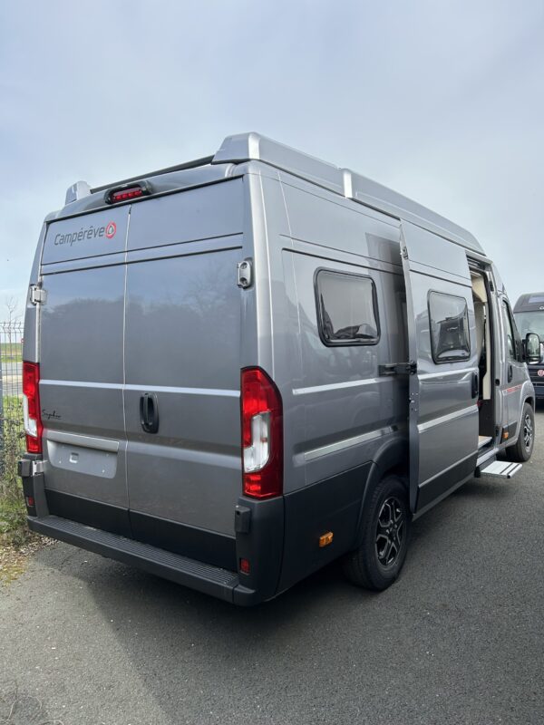 Camping-car dans les Deux-Sèvres (79)