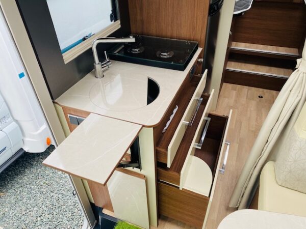 Acheter un camping-car à Niort (79)