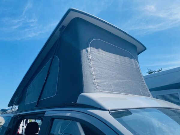 Camping-car à La Rochelle (17)
