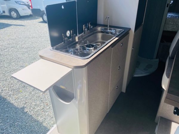 Concession de véhicules de loisir à La Rochelle (17)