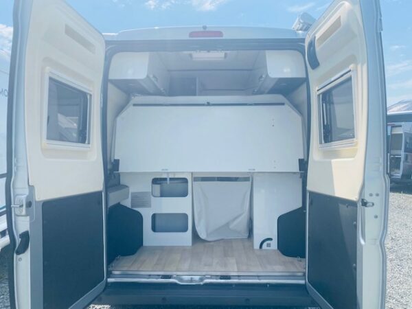 Location de camping-car à La Rochelle (17)