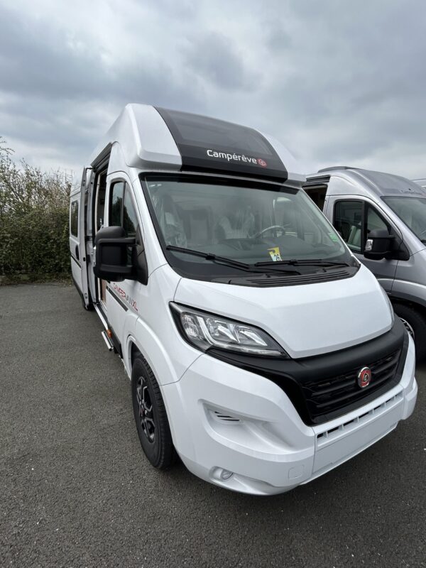 Camping-car dans le 85