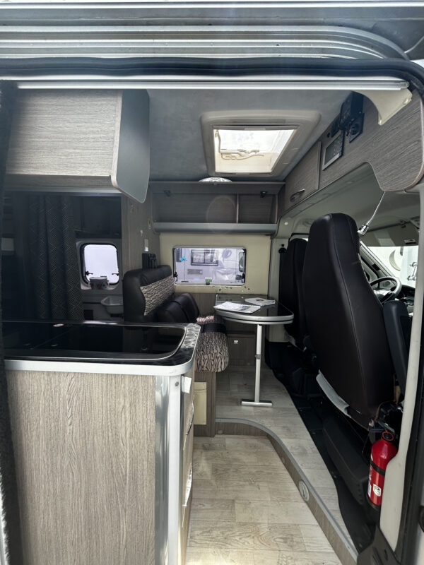 Acheter un camping-car à Niort (79)