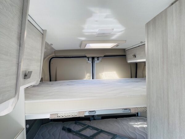 Location de camping-car à La Rochelle (17)