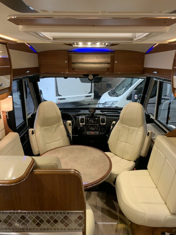Location de camping-car à Niort (79)