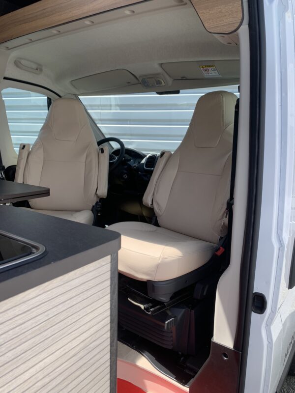 Location de camping-car à La Rochelle (17)