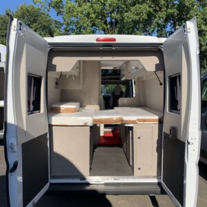 Camping-car à La Rochelle (17)