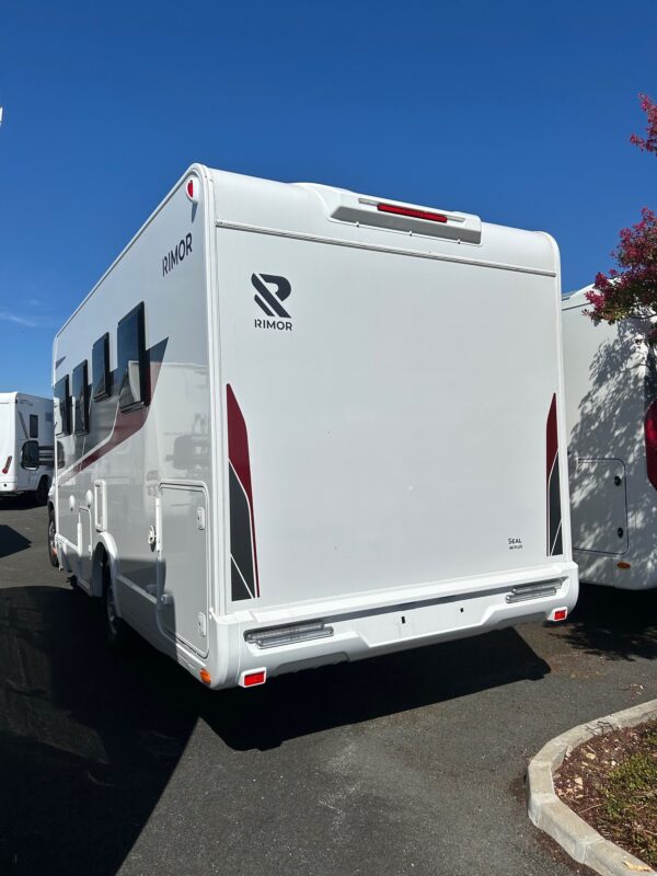 Acheter un camping-car dans le 85