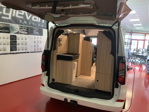 Camping-car à La Rochelle (17)