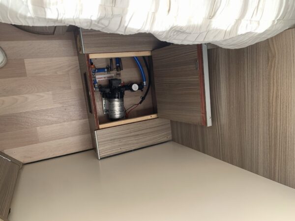 Camping-car à La Rochelle (17)