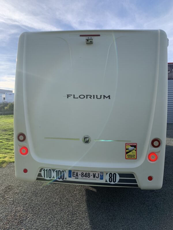 Location de camping-car à La Rochelle (17)